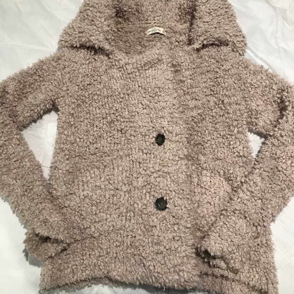 abercrombie & fitch fuzzy coat!